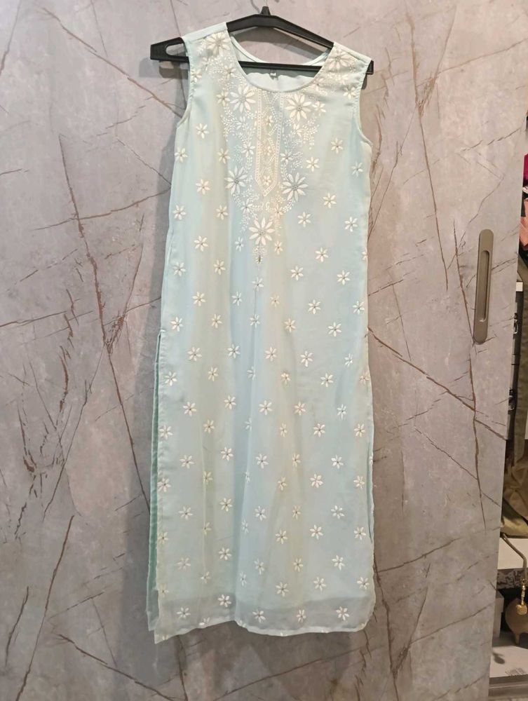 Light Blue Embroidered Sleeveless Kurta (SIZE-M)