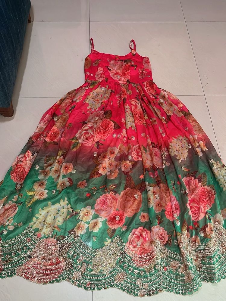 Stunning Floral Print Ethnic Gown