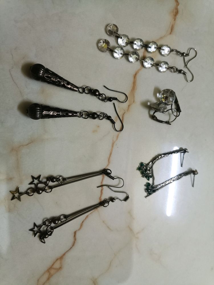 Beautiful Earing Set (pair Of 6)