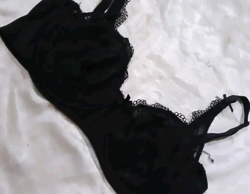 Elegant Black Lace Bra