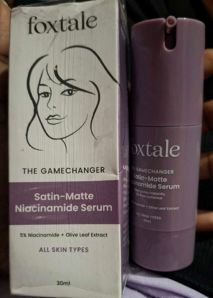 Foxtale Satin-Matte Niacinamide Serum
