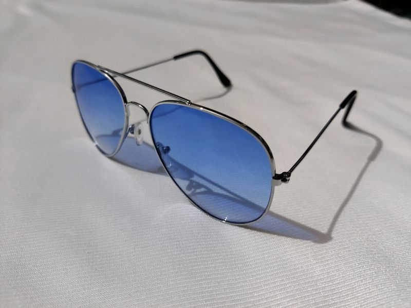 Blue Aviator Sunglasses