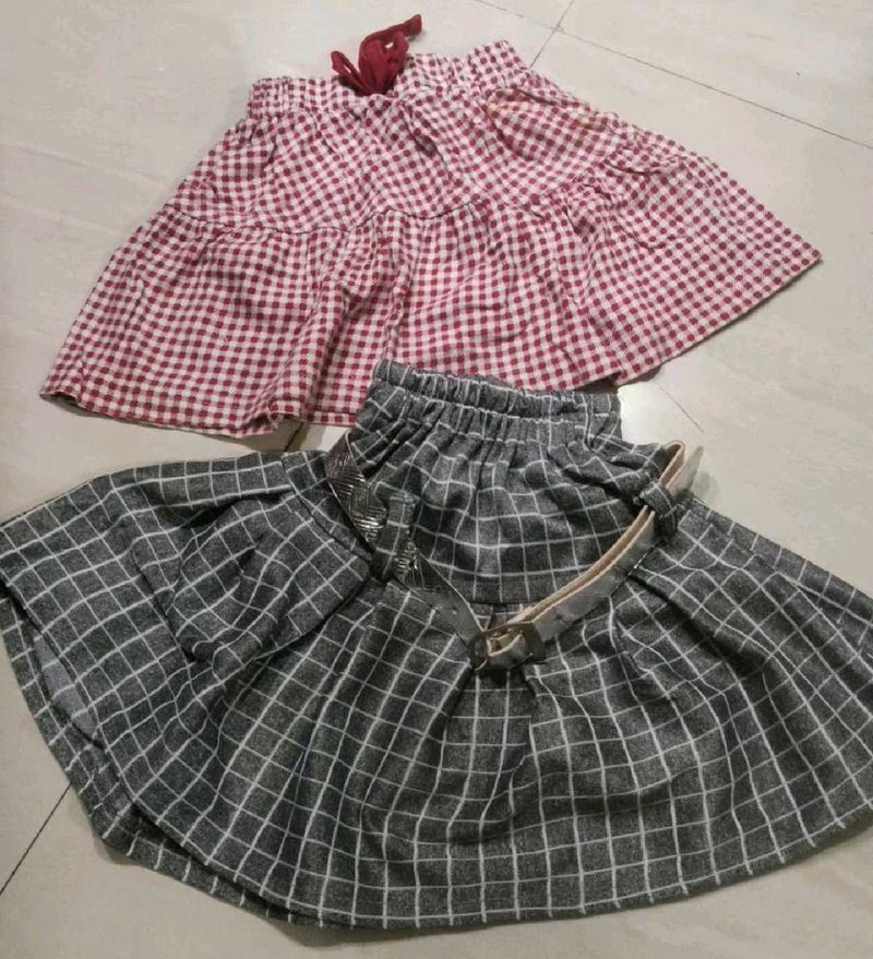 Checked Pleated Skirt with Belt
