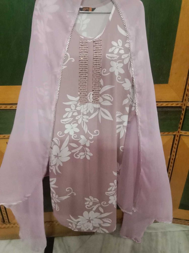 Elegant Kurta Set/ suit with Dupatta ( price drop)