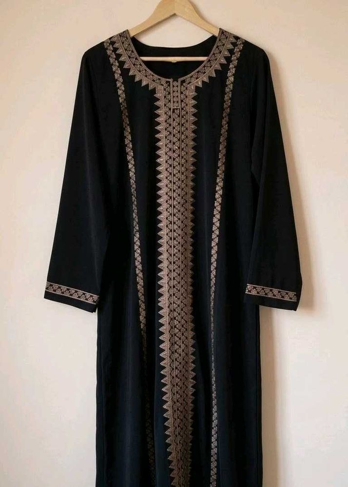 Embroidered Black Abaya