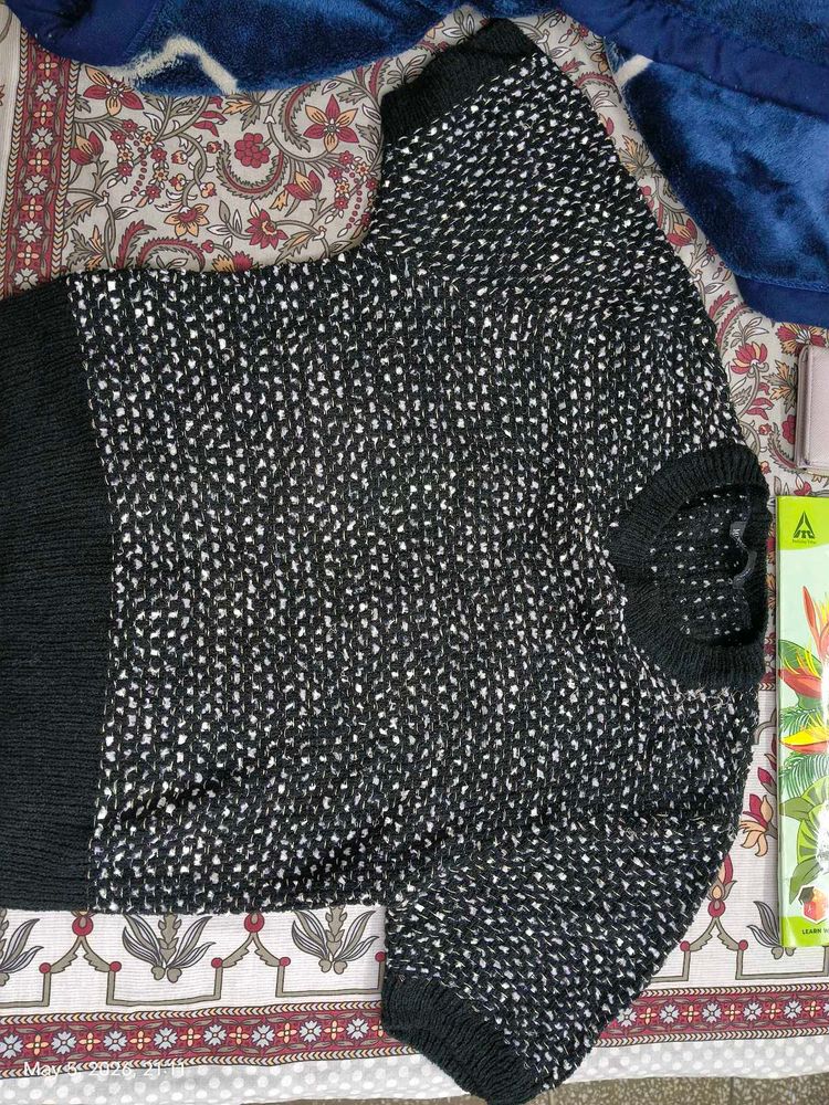 Shimmer black  topwear