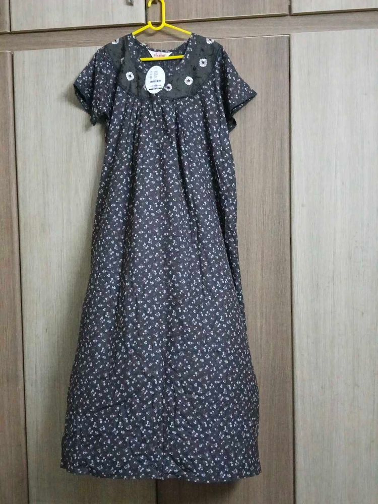 2 Comfortable Printed Nightgown L size