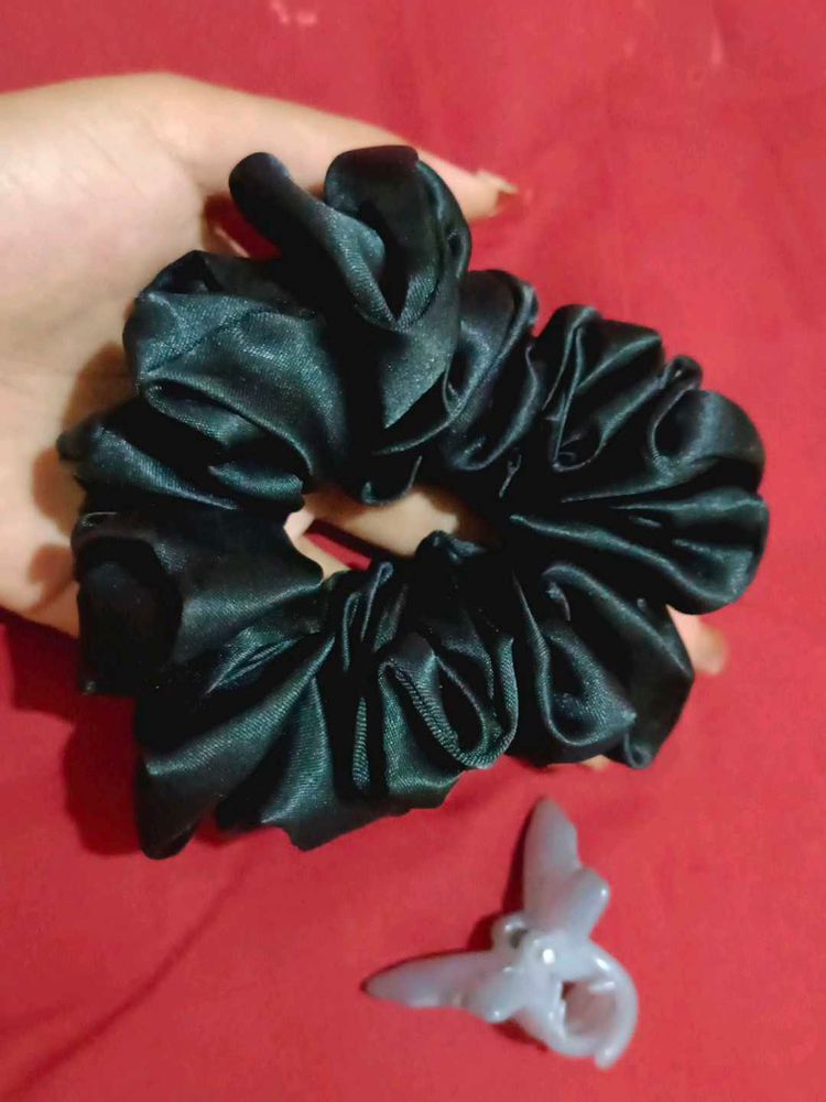 Black Satin Scrunchie - XL