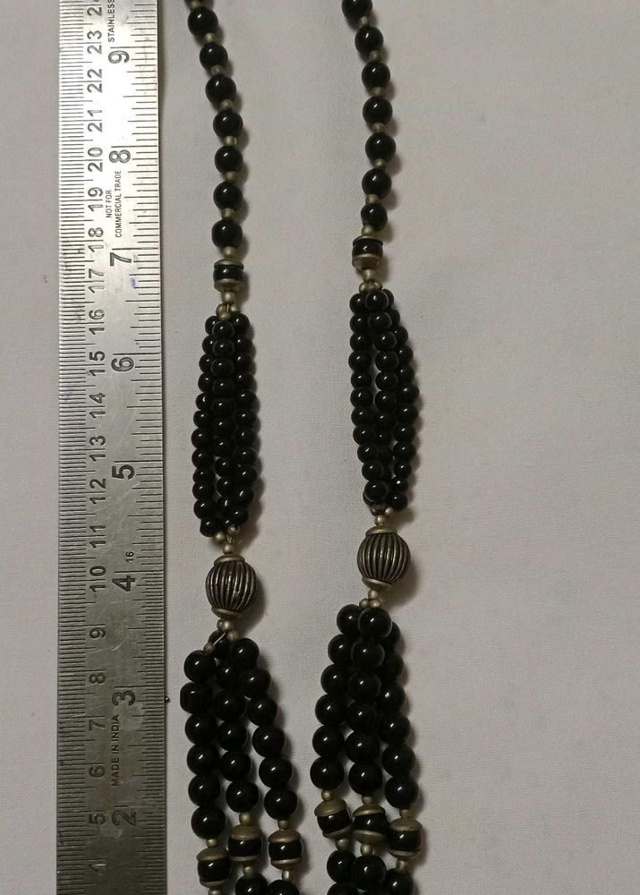 Elegant Black Beaded Necklace Set