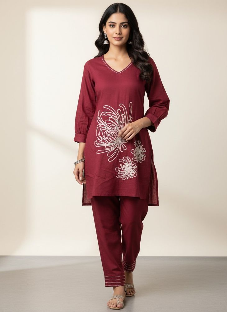 Maroon Floral Embroidery &amp; katha work Cod-set