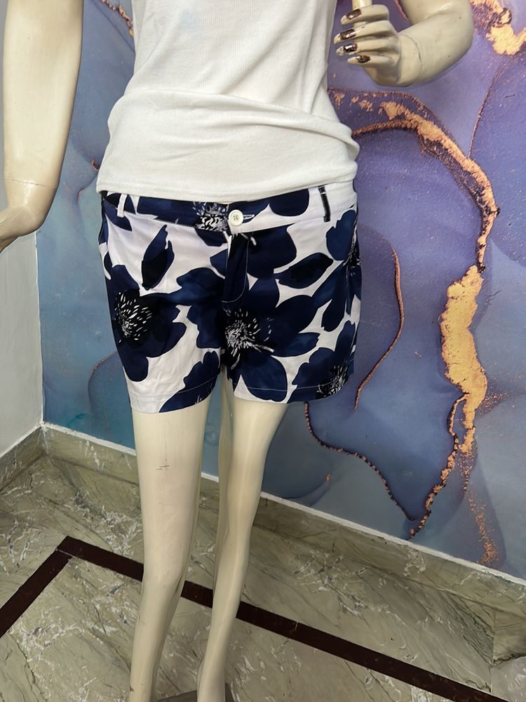 ONLY blue White Shorts