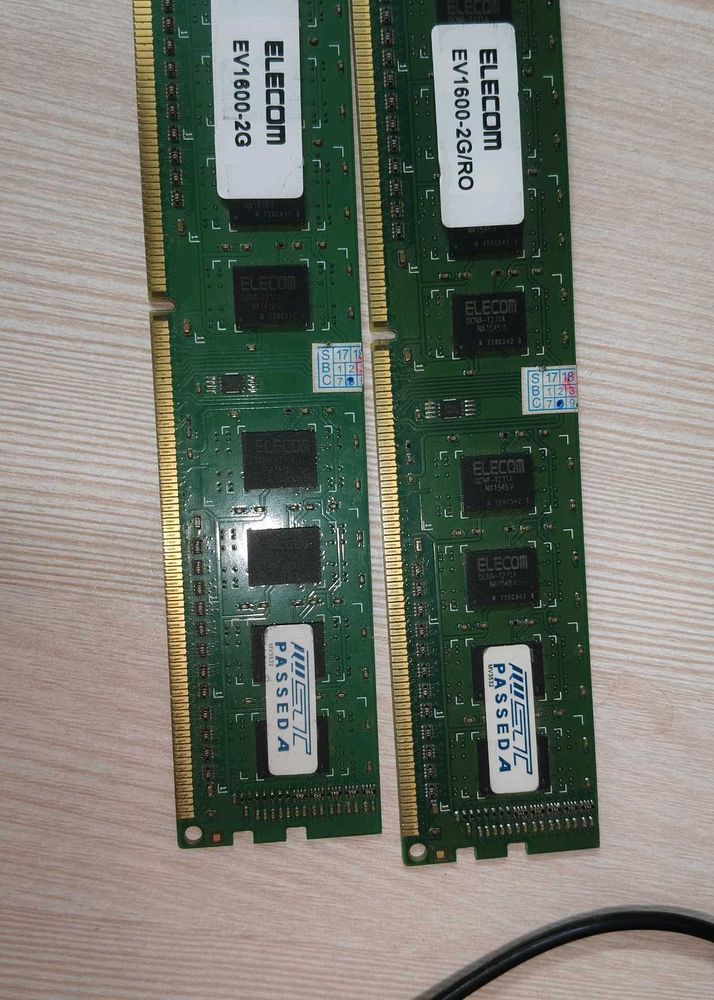ELECOM RAM Sticks