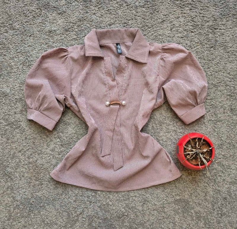 Korean Puffed Sleeve Top