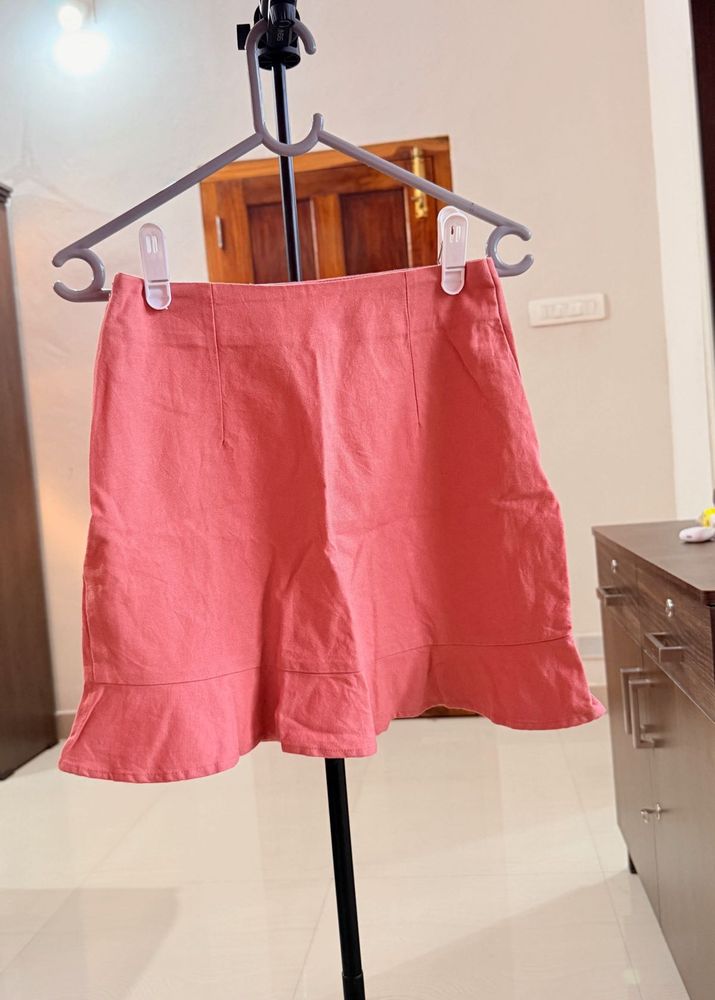 Chic Pink Ruffled Mini Skirt