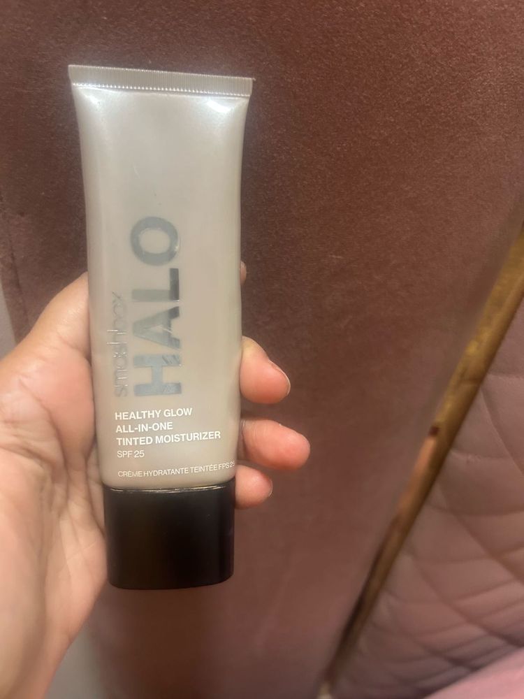 Smashbox Halo Tinted Moisturizer SPF 25