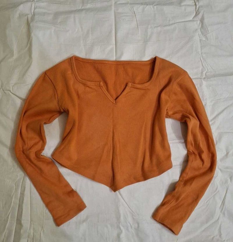 Cropped Long Sleeve Top