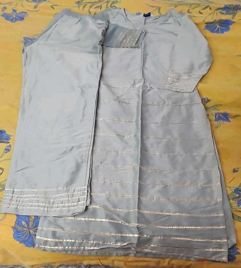 Elegant Grey Kurta Set with Trouser