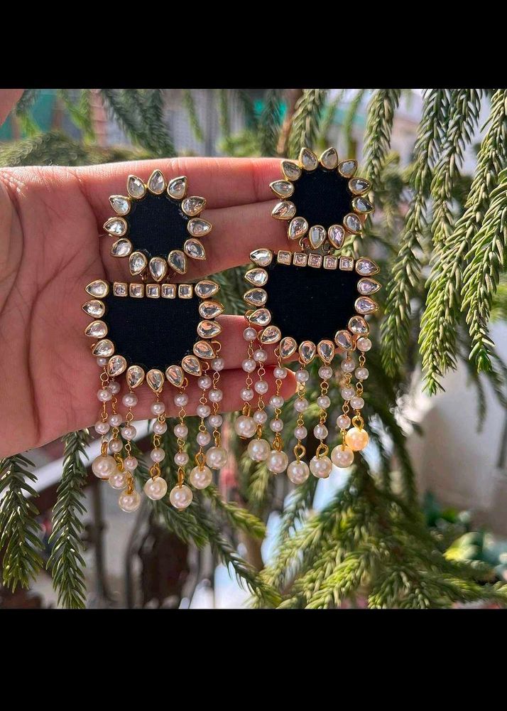 Elegant Black &amp; Pearl Dangle Earrings