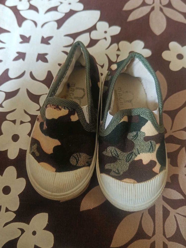 Camouflage Slip-On Sneakers