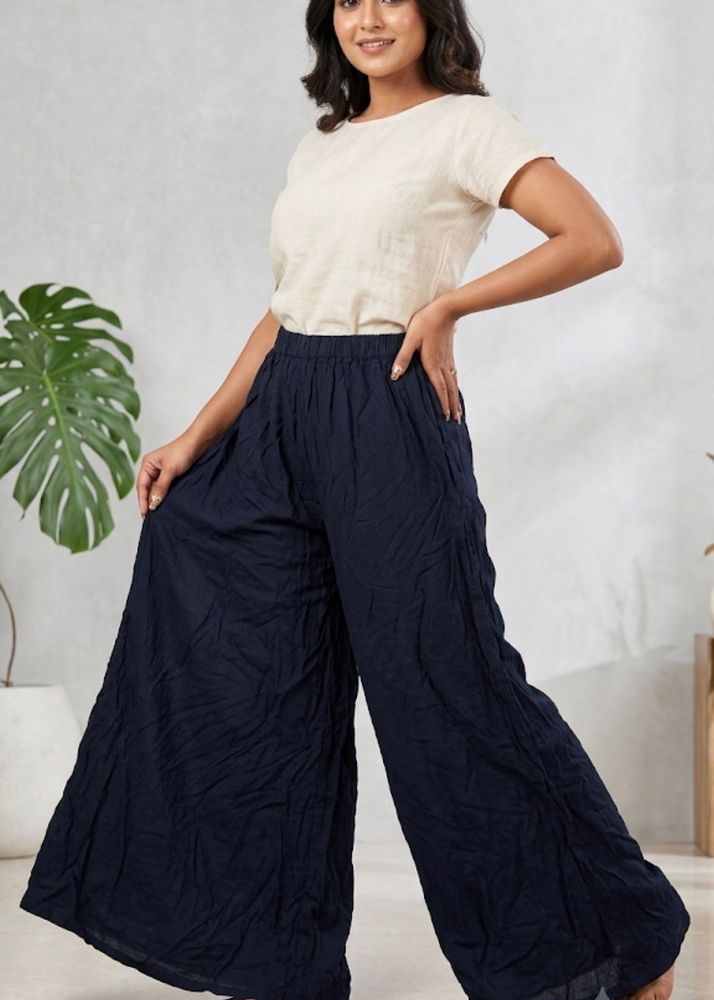 Comfortable Solid Navy Black Wide-Leg Palazzo / Ca