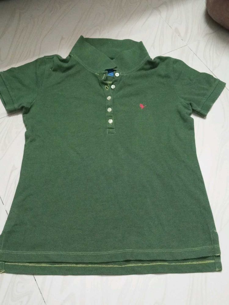 Green Polo T-Shirt for 8to 10 boy or girl