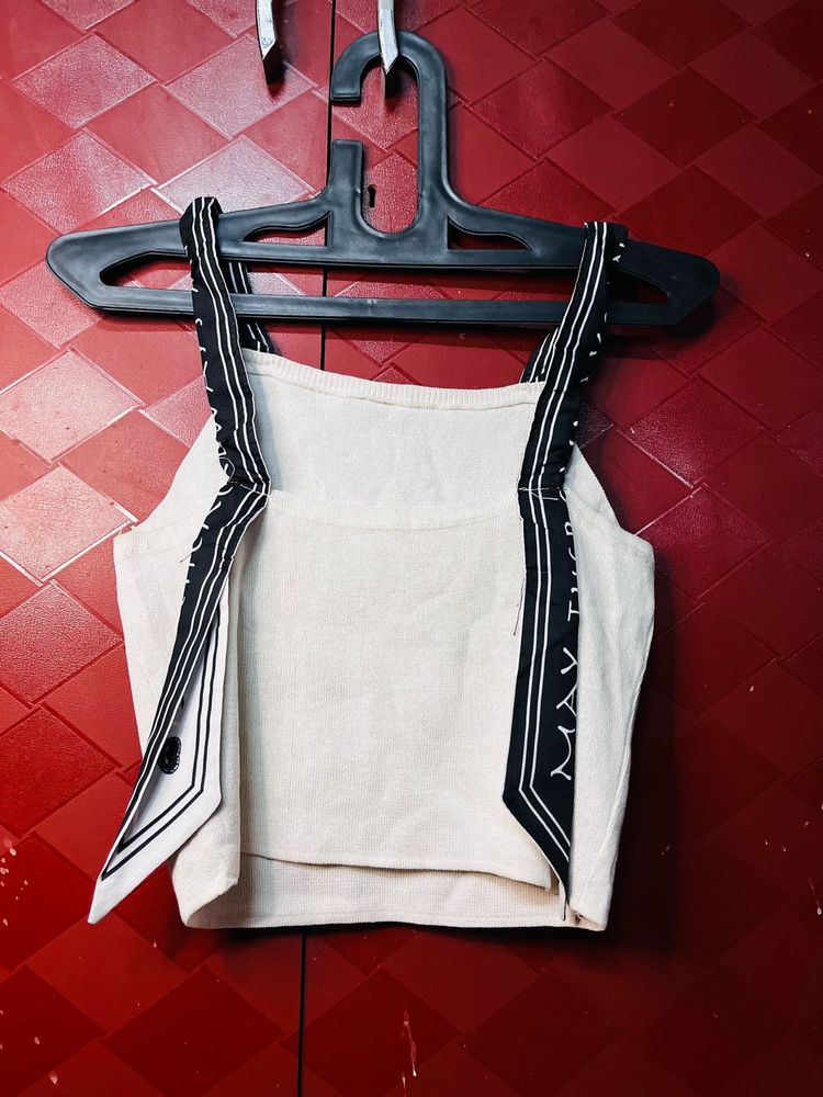 Stylish White Crop Top with Scarf Straps