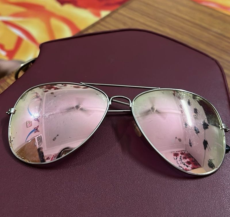 Aviator Sunglasses with Pink Lenses