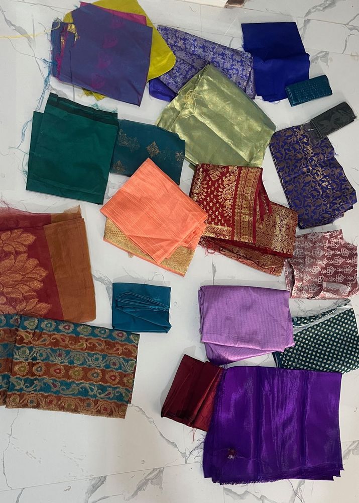 Assorted Indian cloth pieces