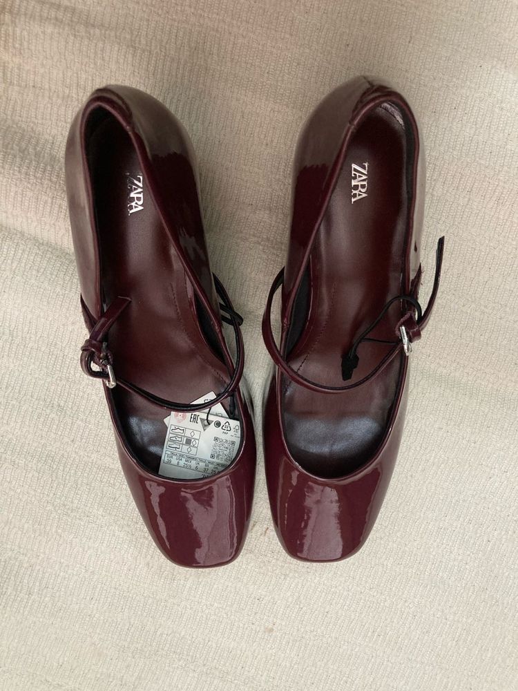 ZARA Chic Mary Jane Style Heels