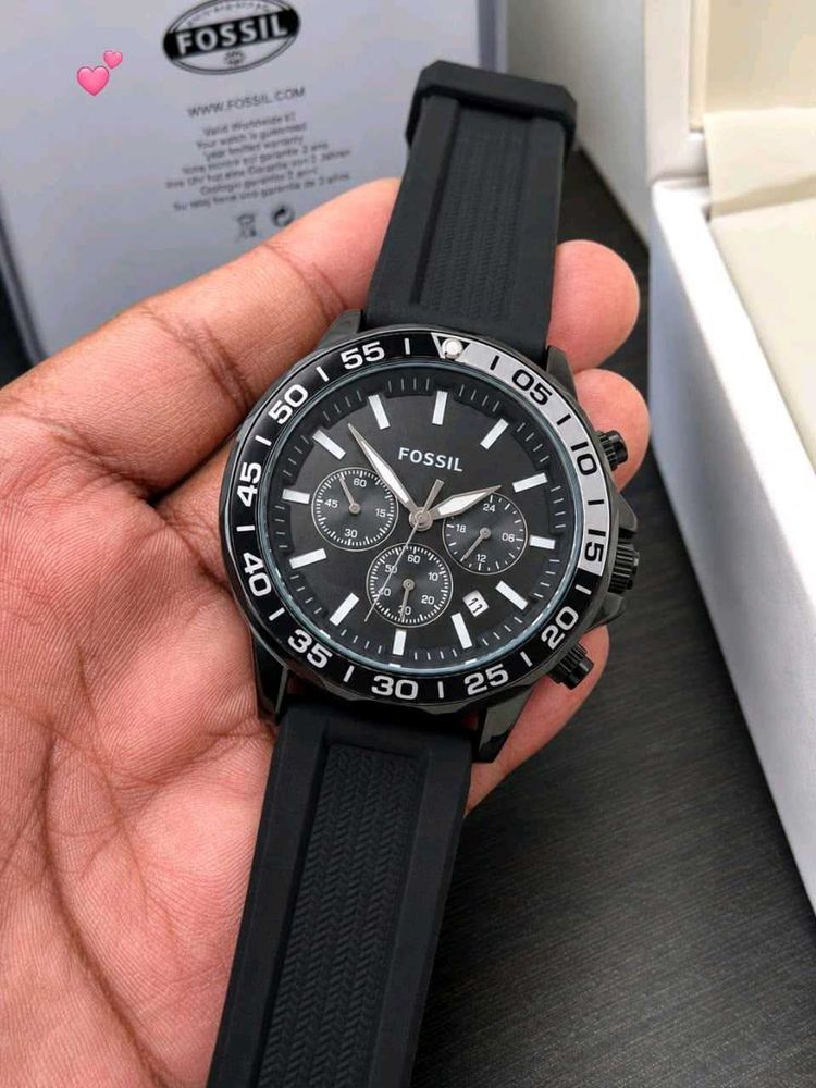 FOSSIL BLACK PREMIUM QUALITY MENS WATCH
