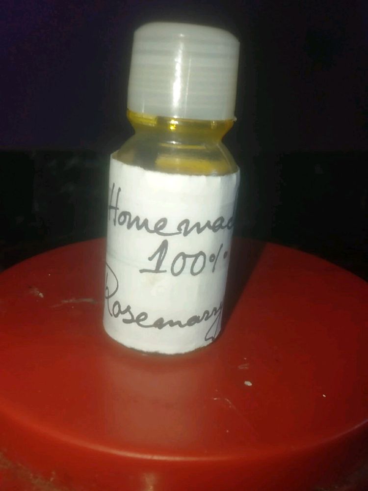 Homemade 100%pure Organic Rosemary Oil