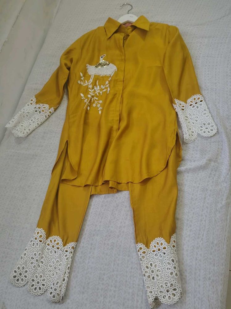 Yello/mustard co-ord Set with White Lace Detail