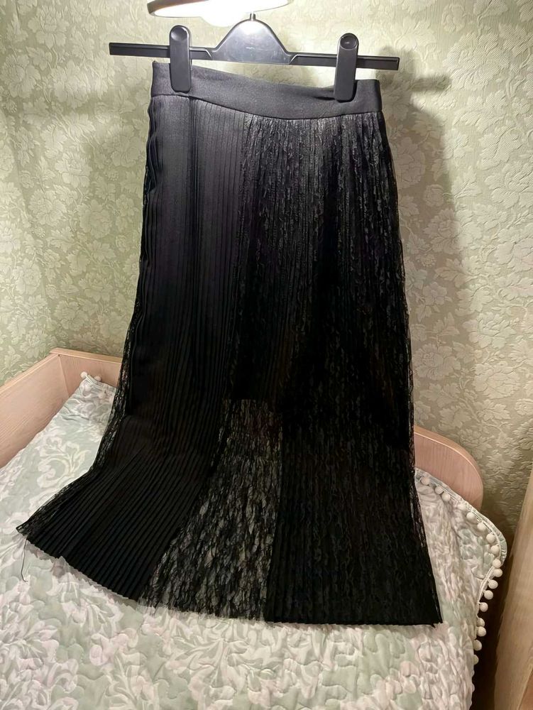 Black Pleated Midi Skirt