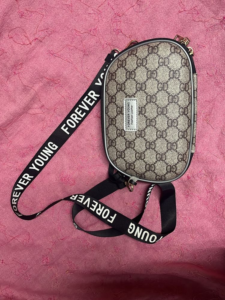 Cute Sling Bag 💓