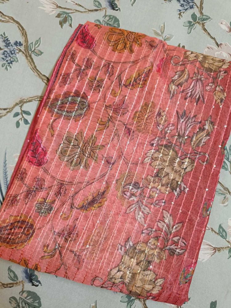 Elegant Floral dupatta with sequins