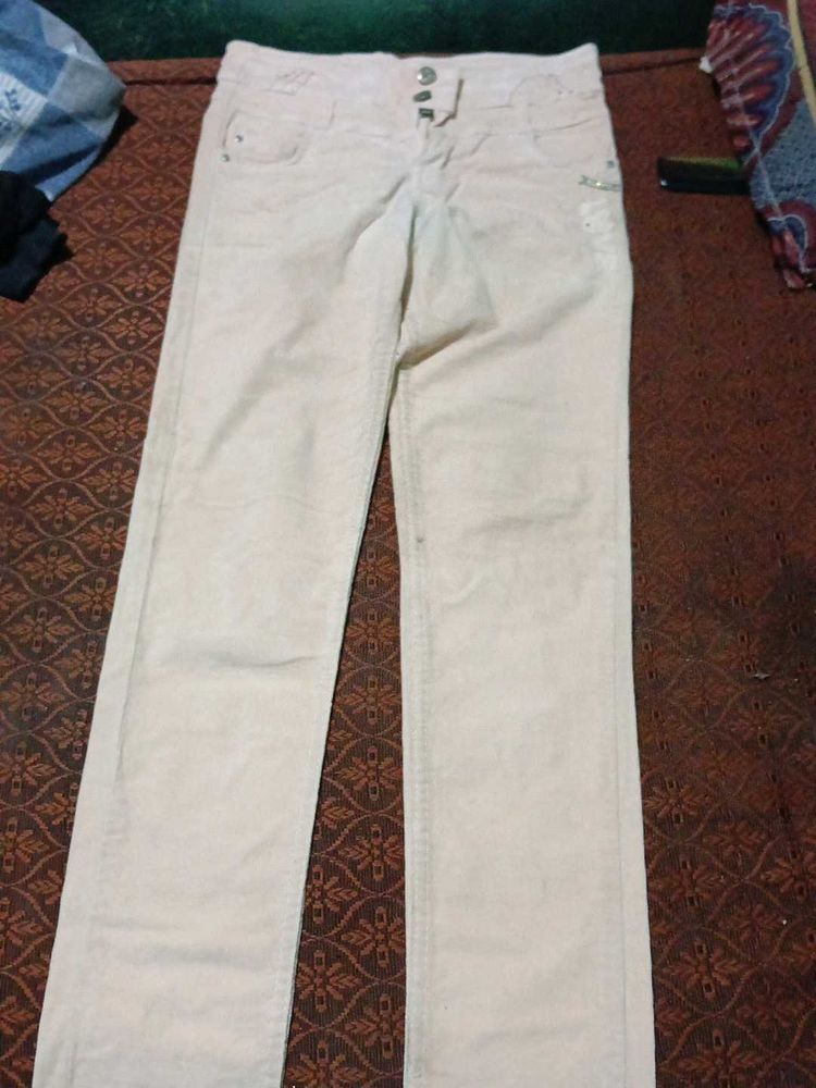 Cream Jeans