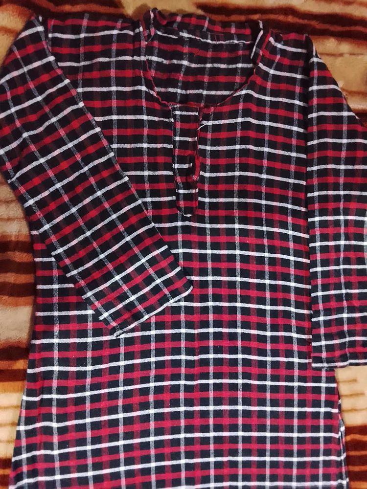 Red &amp; Black Checked Kurta