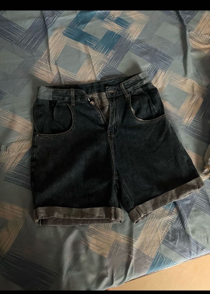 Stylish Dark Wash Denim Shorts