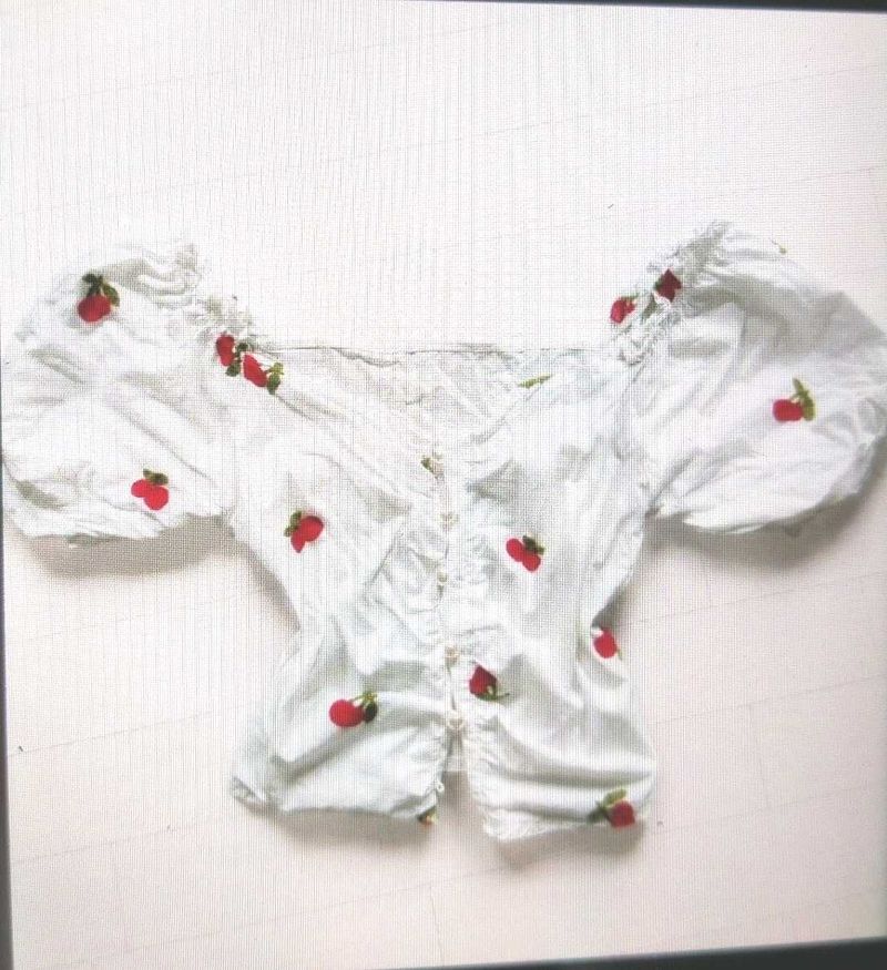 Strawberry Print Puff Sleeve Top