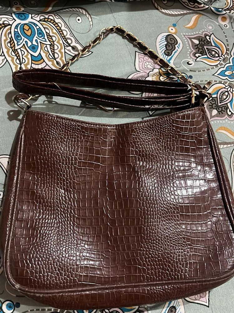 Chic Embossed Crocodile Hobo Bag
