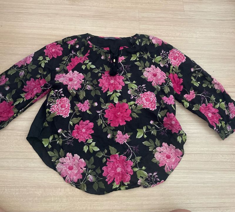 Black Floral Print Tunic Top