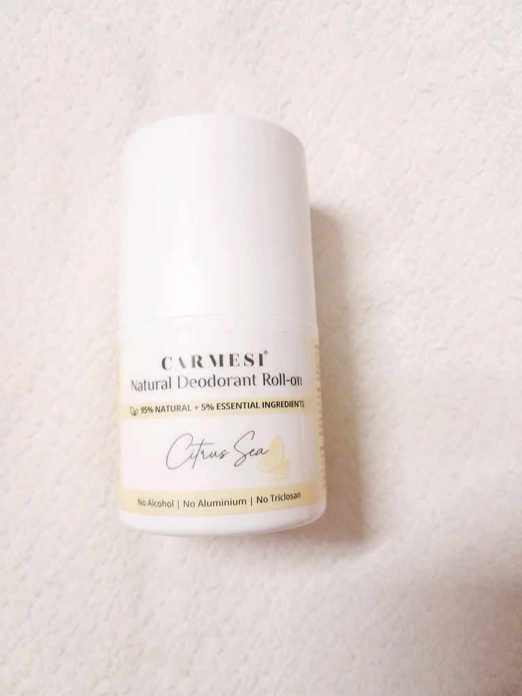 Carmesi Natural Deodorant Roll-on