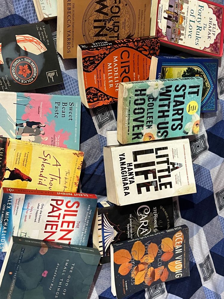 Bestselling Fiction Books Bundle