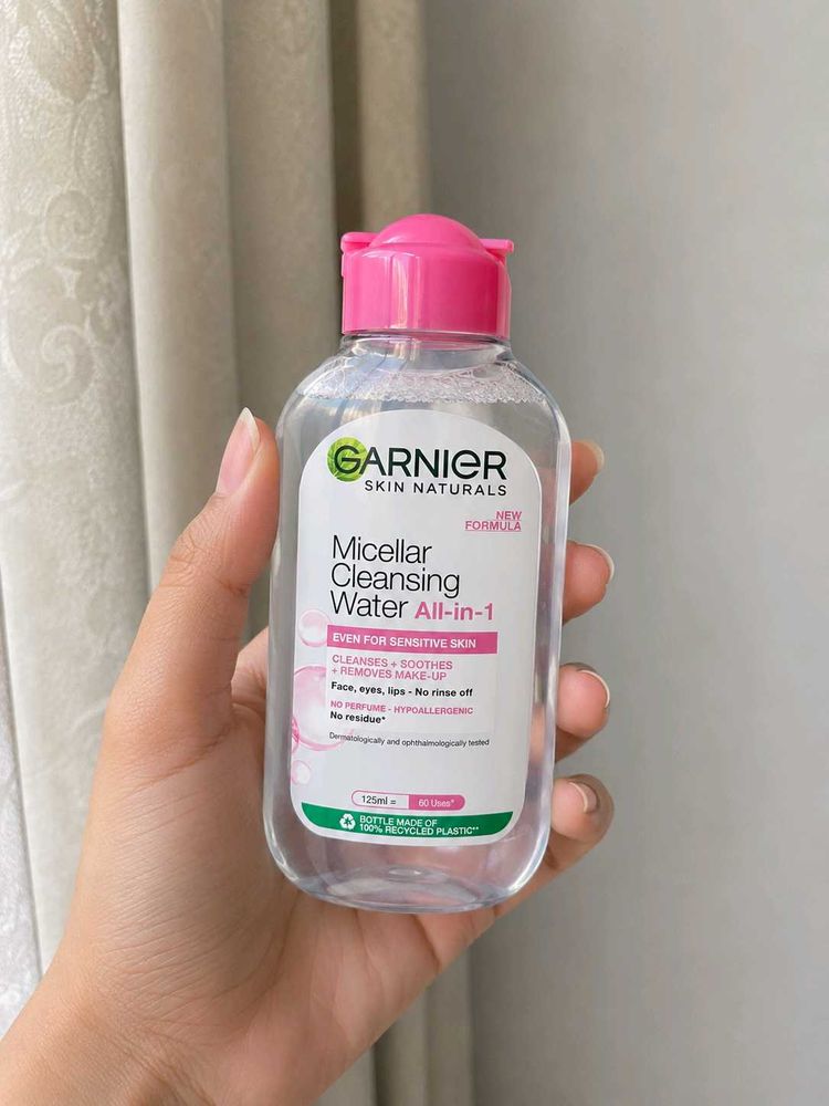 Garnier Micellar Cleansing Water