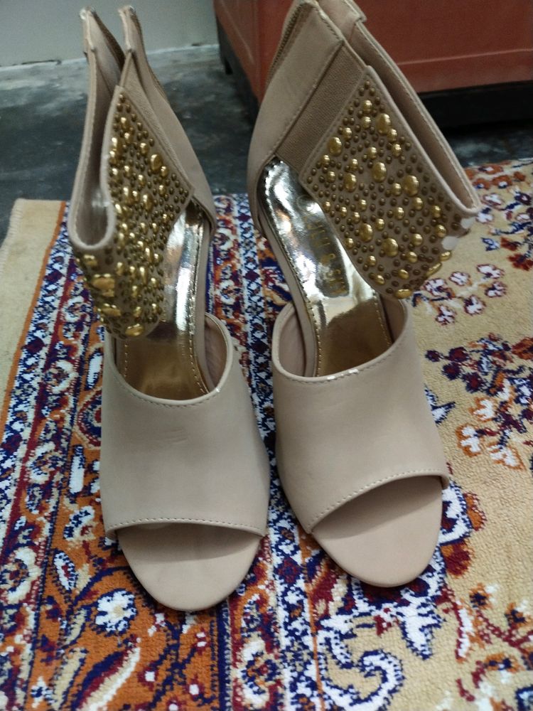 Heels With Gold Dots