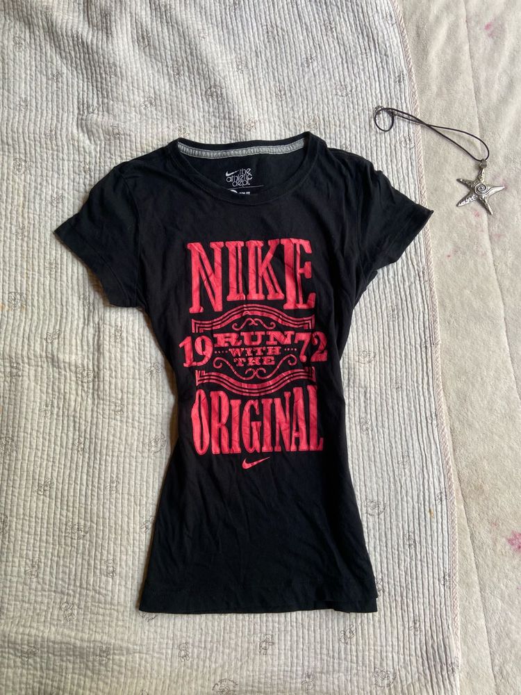 nike og fitted tee