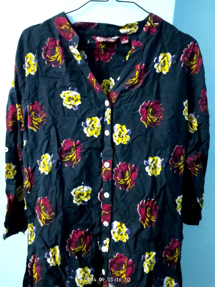 Ladies Kurti.