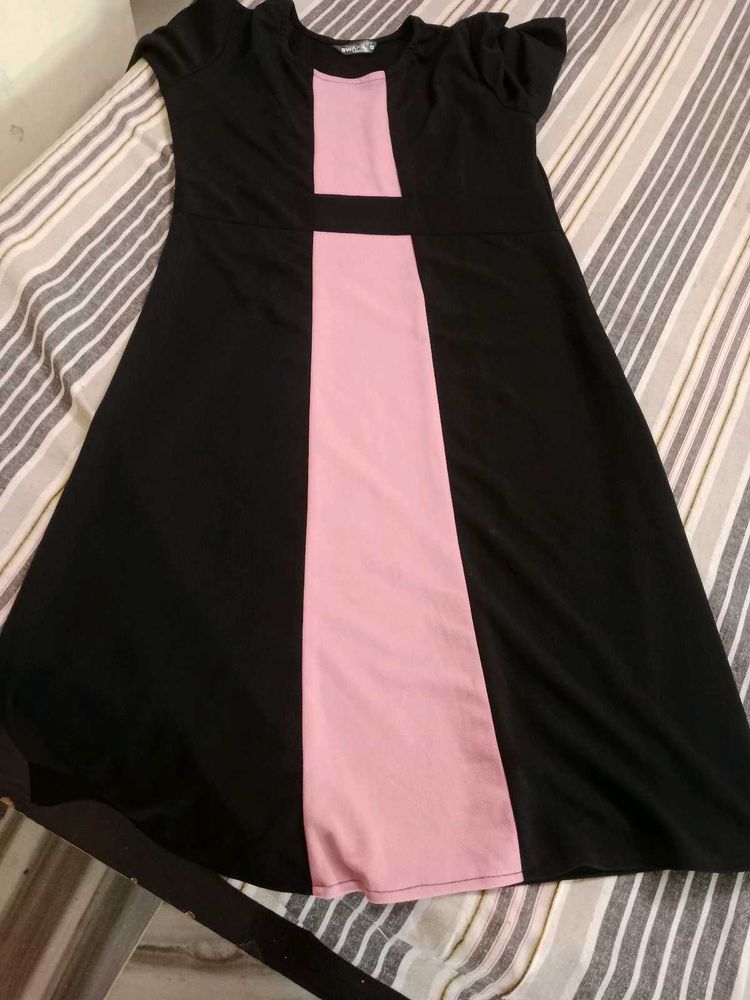 Chic Black &amp; Pink Color Block Maxi Dress