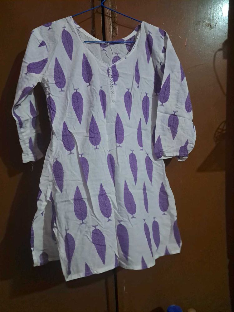 White Kurta with Purple Leaf Print