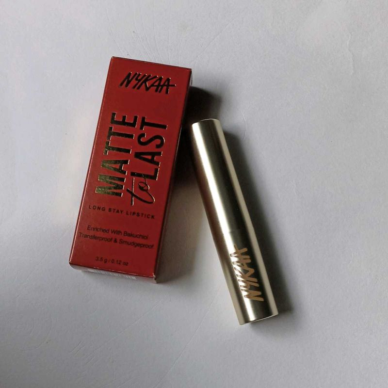 Nykaa Matte to Last Lipstick